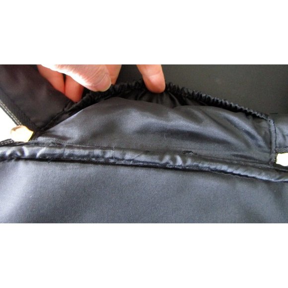 Lancome Paris Make-Up Bag Travel Case Cosmetic Round Zippered Zip Around Handle - Picture 10 of 14